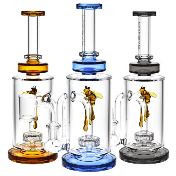 8.75" Pulsar - Glass Rig - “Bzz Bee" 🐝